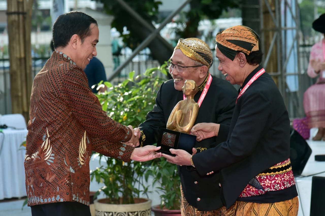presiden-ajak-masyarakat-lestarikan-budaya-indonesia-di-tengah-perubahan-zaman-12